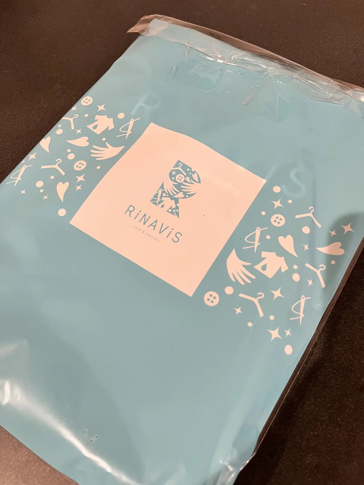 届いた集荷キットの外袋（水色のポストイン袋）